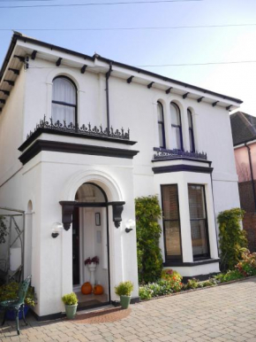 Lilac Villa Guest House